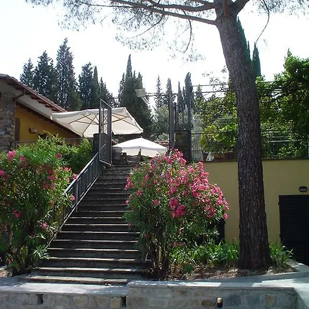 Hotel Dei Bosconi